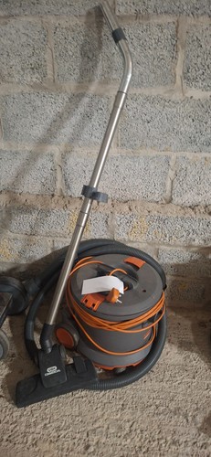 Vax vacuum cleaner - vax,